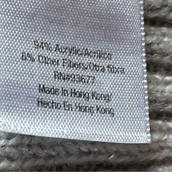 A.n.a. Women's Short Sleeve V neck Sweater Gray/Silver metallic Size Large - Picture 5 of 8